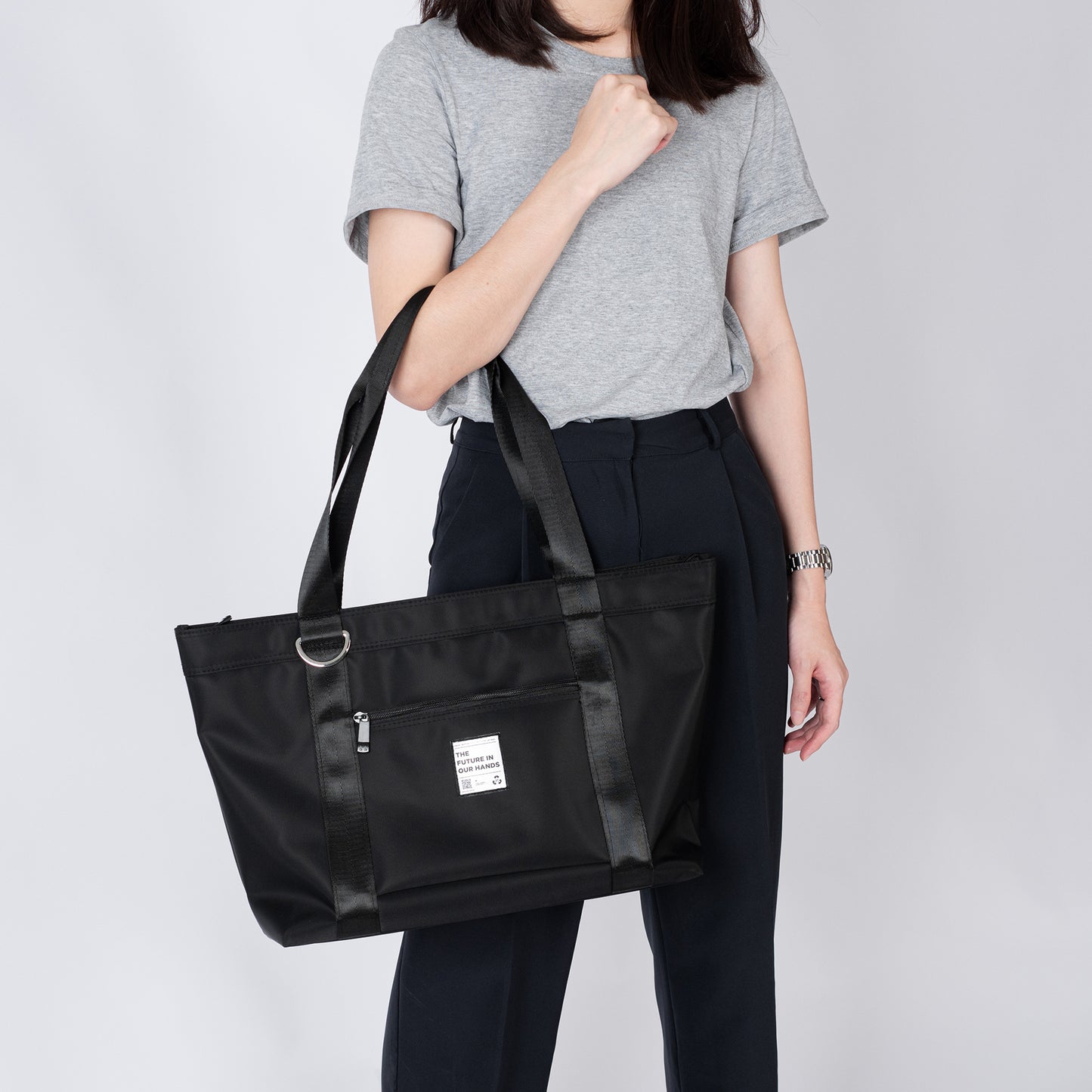 Re-Nylon Medium Tote